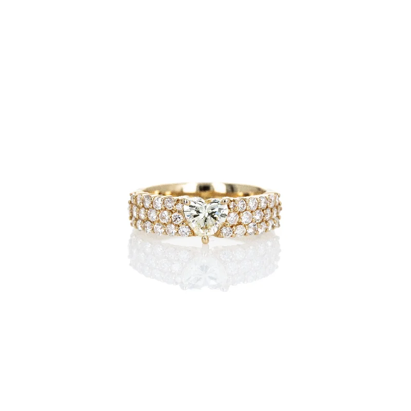 18K Yellow Gold 0.65 Carat Heart Diamond Pave Ring