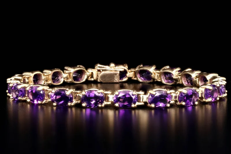 Modern 14K Yellow Gold 12 Carat Total Weight Amethyst Bracelet