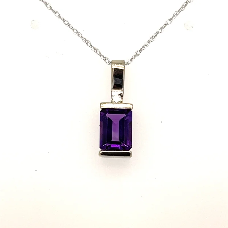 Estate Color Stone Pendant