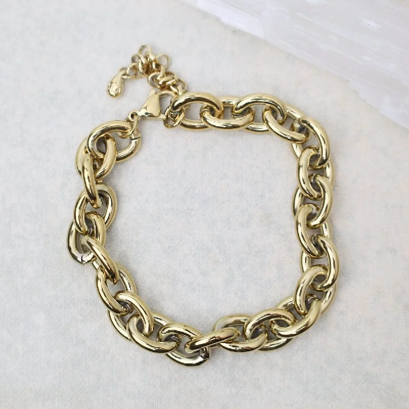 Bold Oval Link Bracelet in Gold Plated Stainless Steel