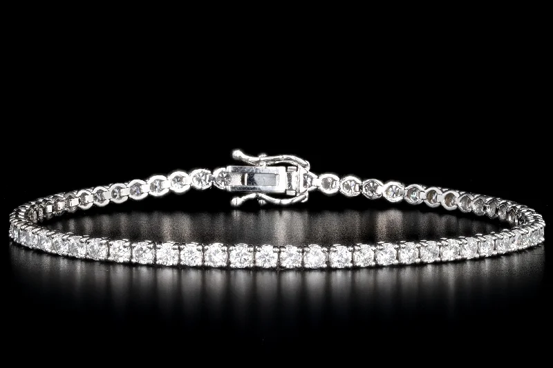 New 14K White Gold 3.87 Carat Total Weight Round Brilliant Diamond Tennis Bracelet