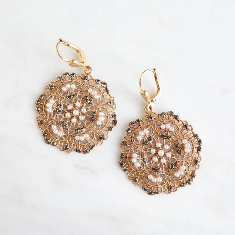 Pearl and Crystal Gold Filigree Earrings