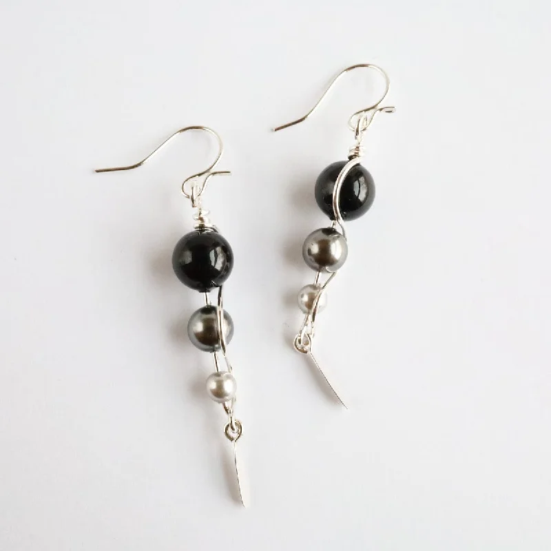 One Long Climb Black Pearl Earring - Sterling Silver